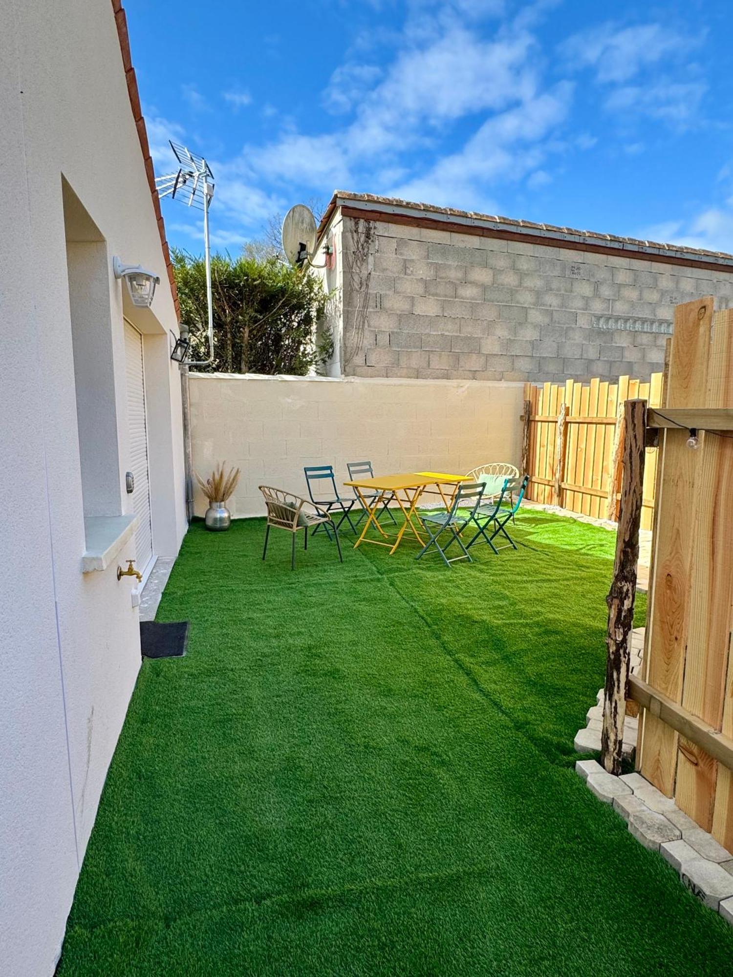 Serenite Aux Nids Du Petit Bois Pour Un Sejour Detente En Charente Maritime Breuillet  Exterior photo